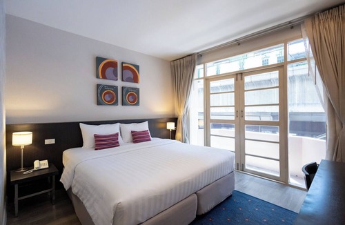 Bangkok Central Business District Hotel | 24 Inn at BTS Phrom Phong