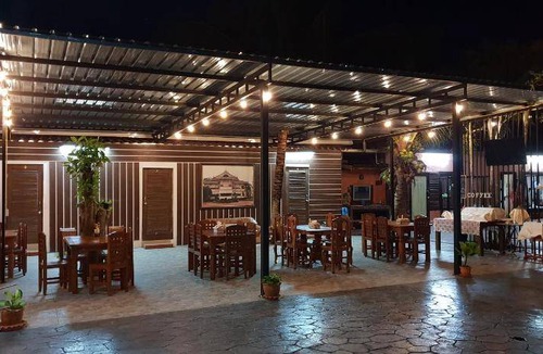 Phrae Hotel | 24 m² Hotel ∙ 6 guests