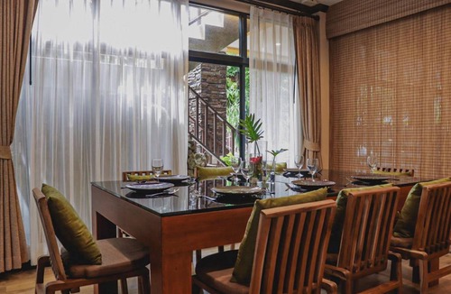 Krabi Villa | 245 m² Villa ∙ 4 bedrooms ∙ 8 guests