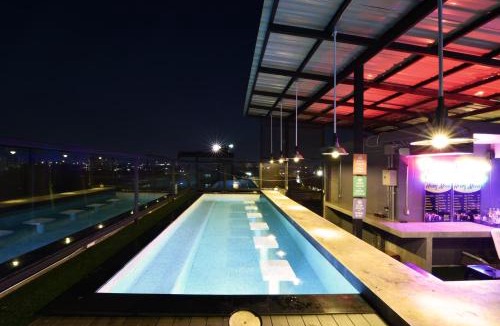 Sri Phum Hostel | 248 STREET HOSTEL