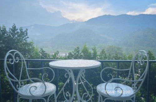 Bo Kluea Bed & Breakfast | 25 m² Bed and breakfast ∙ 3 guests