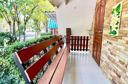 Uttaradit Hotel | 25 m² Hotel ∙ 2 guests