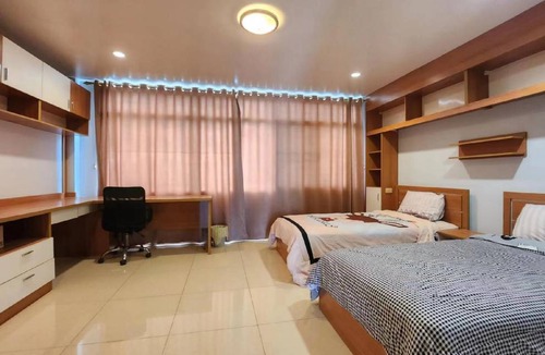 South Pattaya House | 250 m² House ∙ 5 bedrooms ∙ 10 guests