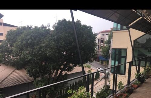 Saen Suk Apartment | 26bed and coffee
