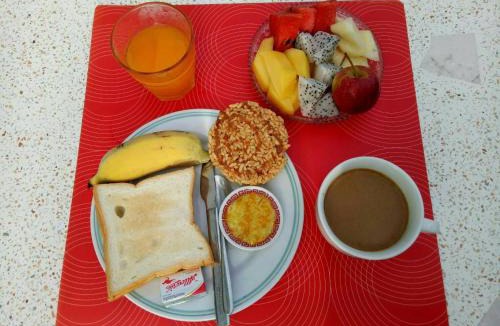 Phetchaburi Bed & Breakfast | 2N Guesthouse