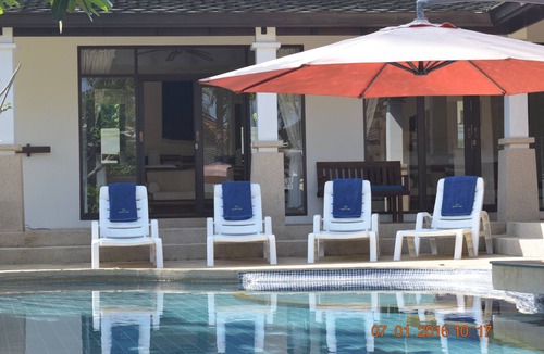 Bang Po Villa | 3 Bedroom Villa 2 ~ only 30 seconds walk to beach