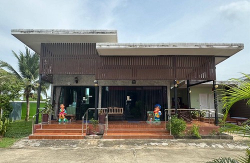 Prachuap Khiri Khan Resort | 30 m² Resort ∙ 3 guests