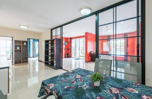 Ao Nang Villa | 30 m² Villa ∙ 4 bedrooms ∙ 10 guests