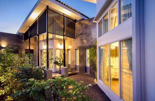 Ranong Villa | 300 m² Villa ∙ 3 bedrooms ∙ 12 guests