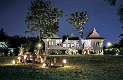 Pa Tan Villa | 3000 m² Villa ∙ 4 bedrooms ∙ 9 guests