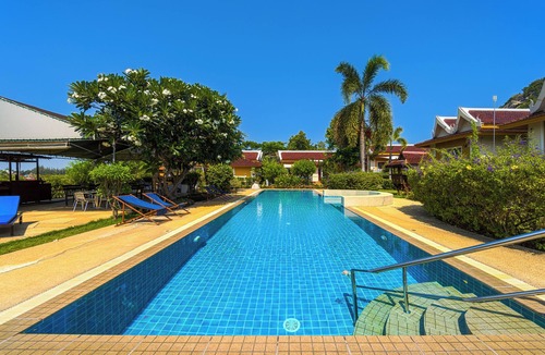 Wang Pong Villa | 30° inFebruary Khao Tao Hua Hin minutes from the beautiful SaiNoi beach