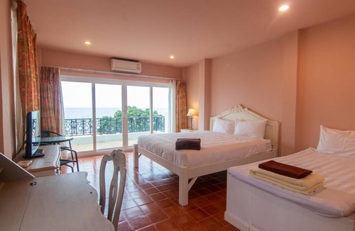 Pak Nam Pran Villa | 320 m² Villa ∙ 6 bedrooms ∙ 15 guests