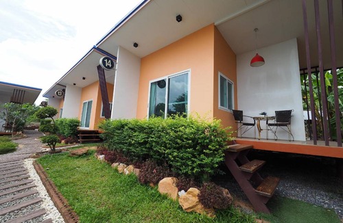 Surat Thani Resort | 35 m² Resort ∙ 4 guests