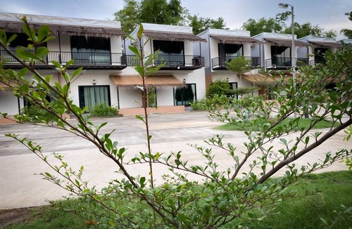 Ubon Ratchathani Bed & Breakfast | 36 m² Bed and breakfast ∙ 127 guests