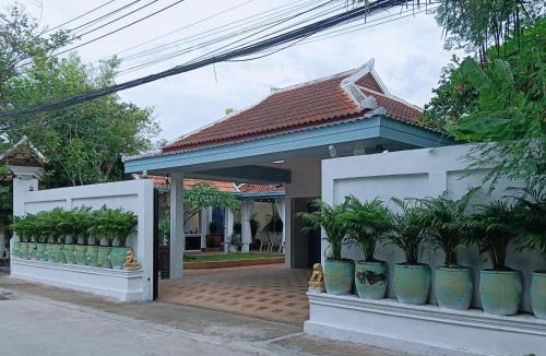 South Pattaya Villa | 4 Bed Villa Private Pool and BBQ Jomtien Beach
