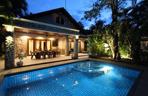 Pranburi Villa | 4 BEDROOM GARDEN VILLA NEAR BEACH