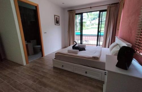 Mae Nam Villa | 4 Bedroom Luxury 5 Star Sea View Villa Palms SDV190