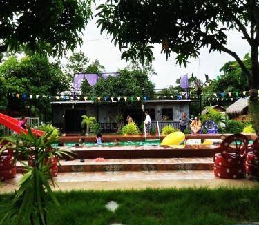 Kaeng Krachan Bed & Breakfast | 40 m² Bed and breakfast ∙ 9 guests