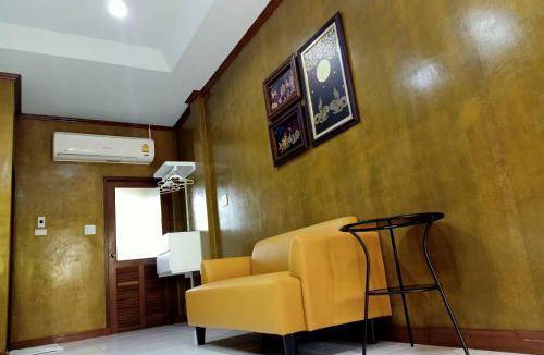 Phitsanulok House | 40 m² Motel ∙ 2 guests