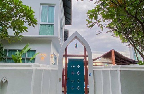 Central Pattaya Villa | 440 m² Villa ∙ 4 bedrooms ∙ 14 guests