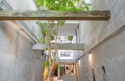 Bang Khun Phrom Hostel | 45 m² Hostel ∙ 127 guests