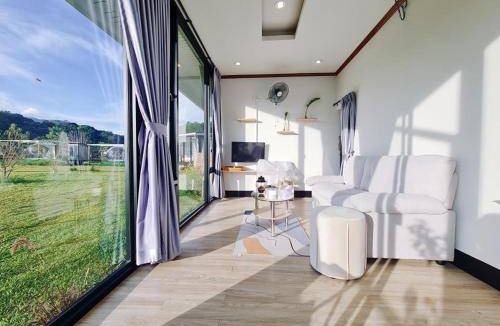 Huai Makhuea Som Hotel | 48 m² Hotel ∙ 3 bedrooms ∙ 6 guests