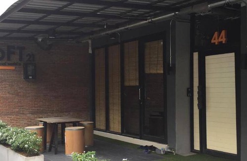 Khlong Sam Prawet Hotel | 48 m² Motel ∙ 127 guests