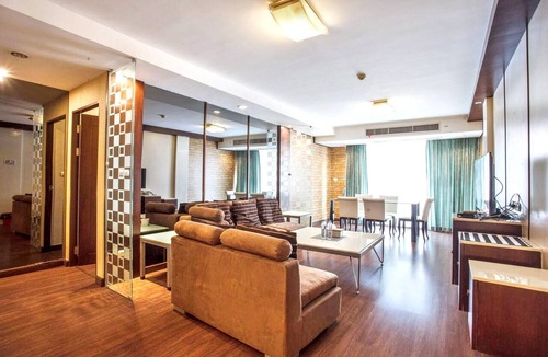 Khlong Toei Nuea Condo | 4C - Short-Term Rental Allowed - Downtown Bkk Serviced Apartment