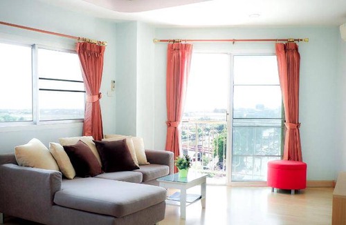 Rangsit Hotel | 50 m² Hotel ∙ 9 guests