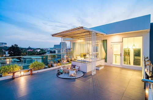 Hua Hin Villa | 500 m² Villa ∙ 5 bedrooms ∙ 20 guests