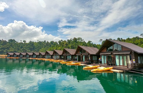 Ban Ta Khun Hotel | 500 Rai Khao Sok Floating Resort
