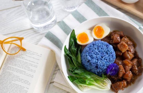Ranong Hotel | 58 m² Hotel ∙ 127 guests