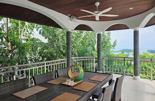 Choeng Mon Villa | 5BR Sea View Private Pool Villa Short Walk to Choeng Mon Beach