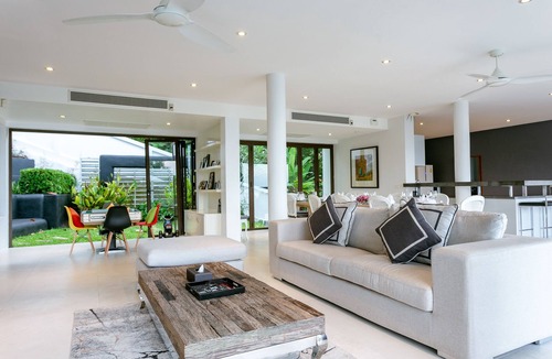 Koh Kaew Villa | 6 Bedroom Ocean View Villa Cape Yamu By XXIV (opened at 2019)