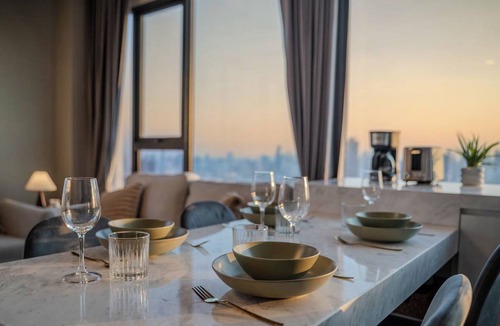 Huai Khwang Apartment | 6 stars Panoramic Bright Designer 2bd Apt Skyline
