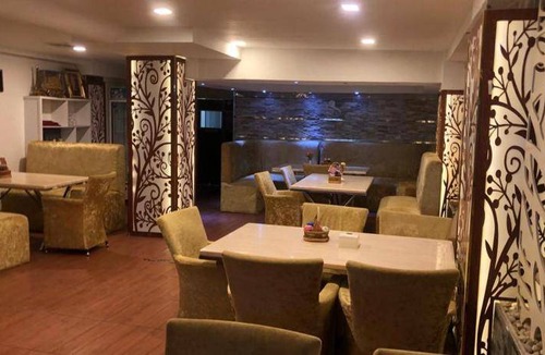 Pattaya Bay Hotel | 60 m² Hotel ∙ 2 guests