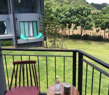 Nong Nam Daeng Hotel | 60 m² Hotel ∙ 4 guests
