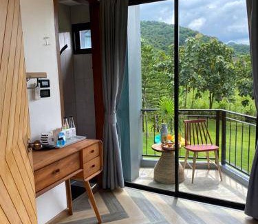 Nong Nam Daeng Hotel | 60 m² Hotel ∙ 4 guests