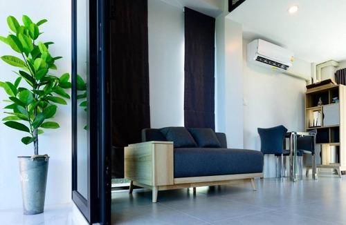 Khlong Khut Villa | 600 m² Villa ∙ 3 bedrooms ∙ 16 guests