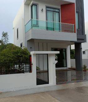 Surat Thani House | 61 m² House ∙ 3 bedrooms ∙ 6 guests