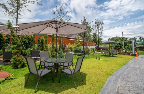 Prachuap Khiri Khan Resort | 61 m² Resort ∙ 2 bedrooms ∙ 4 guests