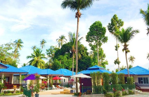 Thong Krut Resort | 67 m² Resort ∙ 2 bedrooms ∙ 5 guests