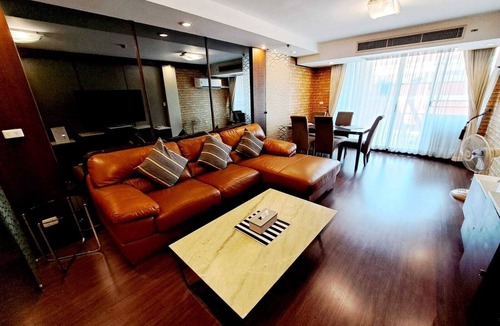 Khlong Toei Nuea Apartment | 6C-Short-term rental allowed-2BRs Downtown Bangkok