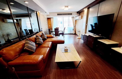 Khlong Toei Nuea Apartment | 6C-Short-term rental allowed-2BRs Downtown Bangkok