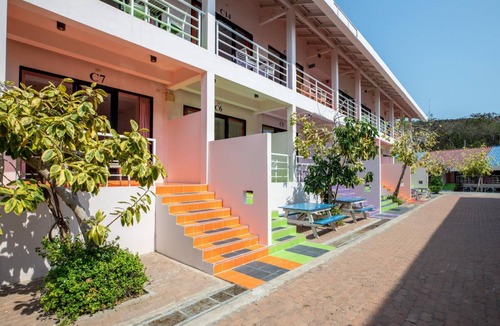 Haad Samae Resort | 70 m² Resort ∙ 10 guests