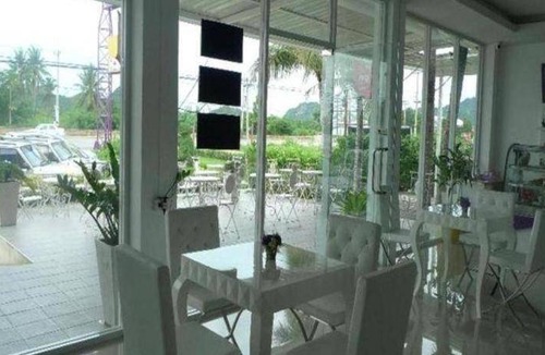Cha-am Resort | 72 m² Resort ∙ 5 guests