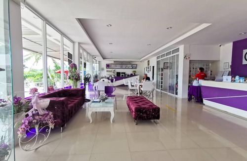 Cha-am Resort | 72 m² Resort ∙ 5 guests