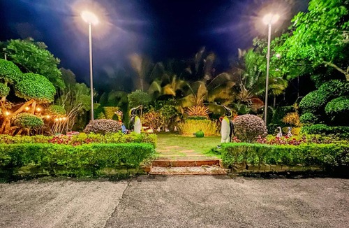 Chanthaburi Resort | 77 m² Resort ∙ 5 guests