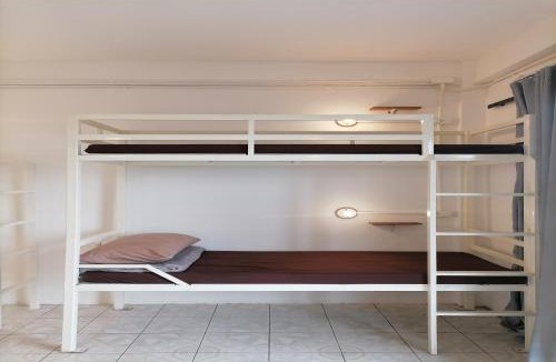 Downtown Krabi Hostel | 8 SLEEPER STREET Guesthouse