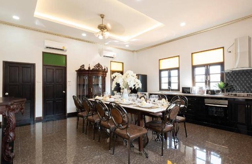 Mae Hia Villa | 880 m² Villa ∙ 4 bedrooms ∙ 12 guests